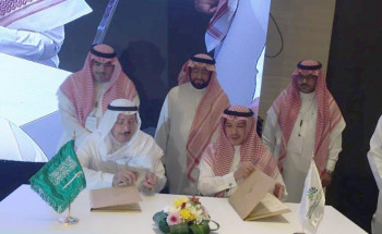 مدير جامعة الإمام عبد الرحمن بن فيصل يتسلّم شهادات اعتماد 3 برامج أكاديمية