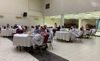 62 معلما ومعلمة خلال دورة الشعر الفصيح بتعليم مكة   