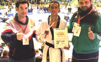 لاعب أخضر التايكوندو الظافري يحصد البرونزية الدولية