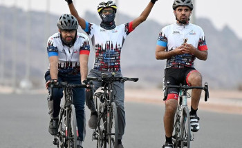 هاني عبد الملك من مستفيدي”إخاء” يقطع مسافة 1250كلم بالدراجة الهوائية