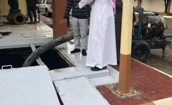 رئيس بلدية الخفجي يؤكد جاهزية محطة تصريف مياه الأمطار و نظافة مصائد الأمطار