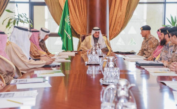 أمير تبوك يترأس اجتماع لجنة الدفاع المدني الرئيسية بالمنطقة