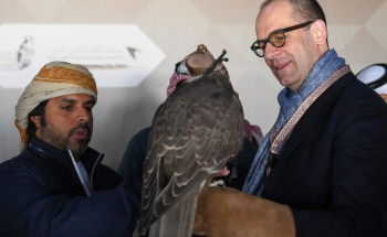 السفير النمساوي في مهرجان الصقور لمتابعة مسابقة الملواح