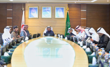 وزير الصحة يناقش المرحلة الأولى من استراتيجية عمل الهلال الأحمر