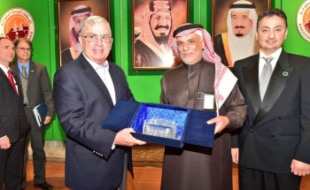 سفير الولايات المتحدة الأمريكية بالمملكة يزور الهيئة الملكية بالجبيل