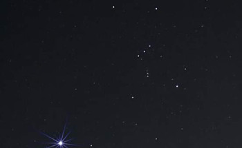 “فلكية جدة” ذروة الرباعيات 2020 … الجمعة