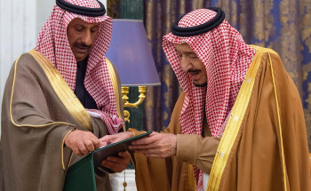 رئيس الهلال الأحمر يشيد بحصول خادم الحرمين على قلادة أبي بكر الصديق تقديرًا لجهوده الدبلوماسية والإنسانية