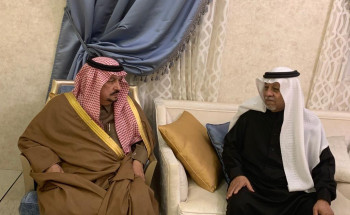 أمير الرياض يقدم العزاء في وفاة شقيقة حيدر المؤنس – رحمها الله –