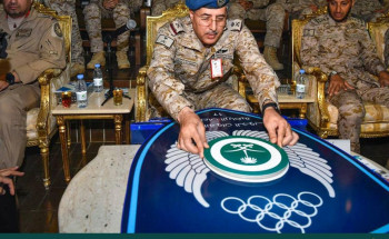 قائد قاعدة الملك فيصل الجوية يفتتح بطولة دوري القوات الجوية (17) للألعاب الرياضية