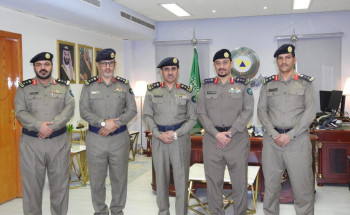 العميد الركيان يقلد عدد من الضباط بمدني حائل