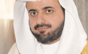 وزير الصحة يشكر المواطنين ويحثهم على تجنب المصافحة والتجمعات بأنواعها