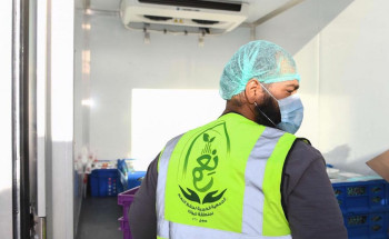 جمعية حفظ النعمة بتبوك تواصل توزيع وجبات الإفطار على العمالة والأسر المحتاجة