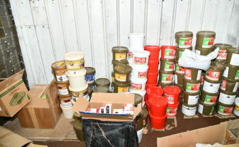 أمانة الشمالية تضبط مستودعا لتخزين المعسل بطرق غير صحيحة