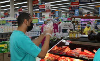 أمانة الشرقية تنفذ أكثر من 469 جولة رقابية، وتعقم أكثر من ١١٤٤ موقعا