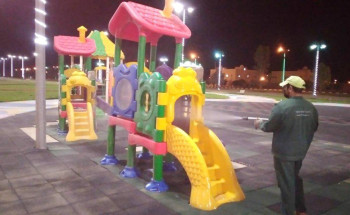 بلدية شعبة نصاب بالحدود الشمالية تواصل جهودها في عمليات التعقيم لعدد من المواقع