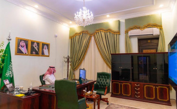 أمير الجوف يستعرض تجاوب المواطنين والمقيمين لإجراء الفحص الاختياري