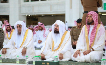 إقامة صلاة عيد الفطر في المسجد الحرام والمسجد النبوي وفقاً للأعداد والضوابط المتبعة والاحترازات الصحية اللازمة