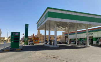 أمانة الجوف تكثف جولاتها الميدانية على محطات الوقود للتأكد من تشغيل شاشة أسعار الوقود