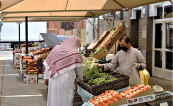 أمانة المدينة المنورة تكثف جولاتها الرقابية على أسواق الخضار والفواكه