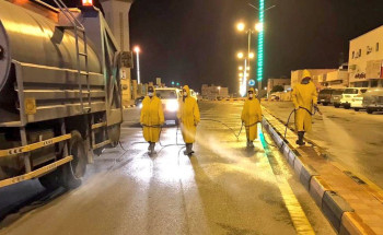 أمانة الشرقية ترفع أكثر من ٨ آلاف طن نفايات، وتعقم وتطهر أكثر من 6300 موقع، وتنفذ أكثر من ٥٩٣ جولة رقابية.