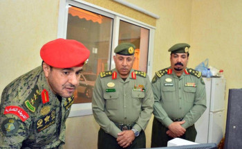 مدير جوازات منطقة حائل يعايد منسوبي قوة مساندة جوازات المنطقة مع الجهات الأمنية