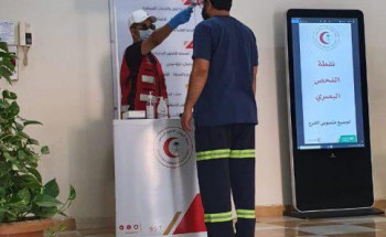 “فرع الهلال الأحمر بالجوف” يقيم نقطة فرز ينفذها متطوعوه