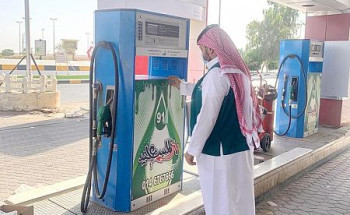 “تجارة رفحاء” تنفذ 52 جولة على محطات تعبئة الوقود للتحقق من الأسعار المحدثة وتباشر 10 بلاغات
