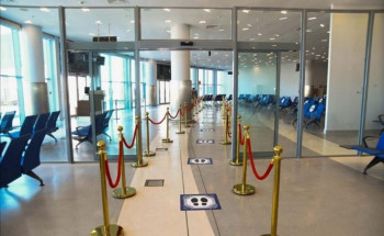 مطار عرعر.. إجراءات وقائية واحترازية بـصالات السفر استعداداً لاستئناف الرحلات الداخلية