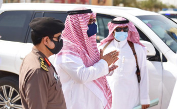 “محافظ حفرالباطن” يتفقد مشروع تصريف السيول