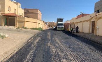 “بلدية صوير” تُواصل أعمال سفلتة مخططات المنح واستكمالها