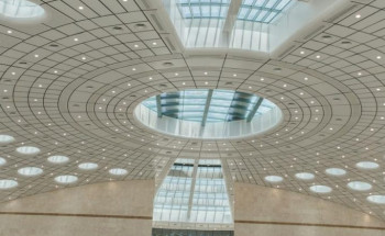 مسجد “جامعة تبوك” هندسة معمارية فريدة