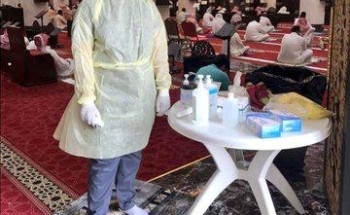 صحة جازان تشارك في توعية وتنظيم المصلين خلال صلاة الجمعة