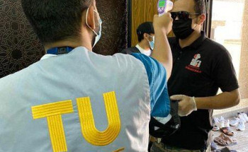 80 متطوعاً من جامعة الطائف ينفذون حملة “نعود بحذر”