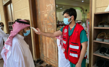 الهلال الأحمر بالجوف يشارك بمتطوعيه بصلاة عيد الأضحى في بعض جوامع المنطقة