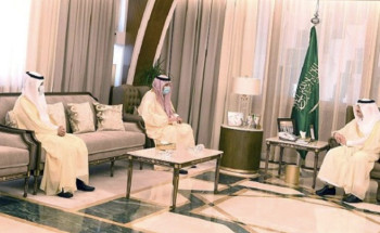 أمير المنطقة الشرقية يلتقي رئيس الهيئة العامة للطيران المدني