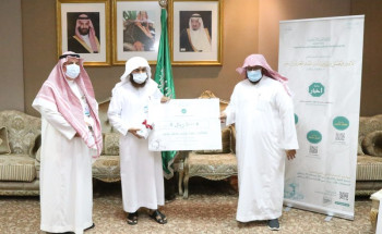 مدير عام تعليم المدينة يكرم الفائزين في مسابقة “أخيار “