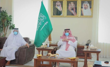 سمو أمير الجوف يلتقي أمين المنطقة ويستعرض معه مشاريع تطويرية في مدينة سكاكا