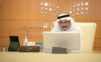 وزير التعليم يلتقي برؤساء الجامعات ويناقش زيادة القبول في عدد من التخصصات وفتح برامج التعلّم الإلكتروني في خمس جامعات