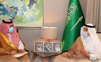 سمو أمير منطقة حائل يجتمع بوزير النقل