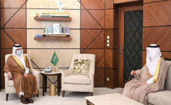 أمير المنطقة الشرقية يستقبل المكلف بتسيير أعمال أمانة الأحساء