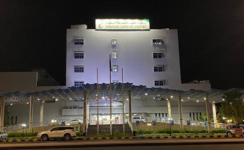 مركز أمراض وجراحة القلب ‫بالمدينة‬⁩ يستخدم المنظار لاستبدال شرايين القلب بفتحة لا تتجاوز 1.5 سم