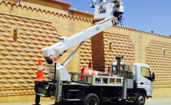 أمانة الجوف تنهي صيانة 11 ألف وحدة إنارة بأحياء سكاكا ومعالجة 2000 بلاغ من مركز 940