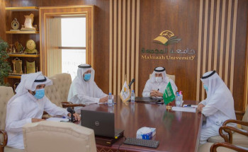 جامعة المجمعة تنظم لقاء الطلبة المستجدين -عبر الاتصال المرئي