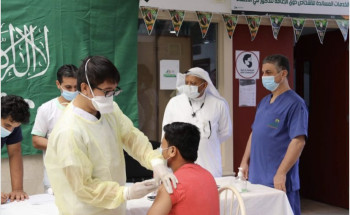 حملة تطعيم ضد الانفلويزا الموسمية بمركز التأهيل الشامل بالأحساء