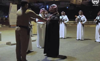 أمير عسير يكرم عدد من منسوبي المهمات والواجبات