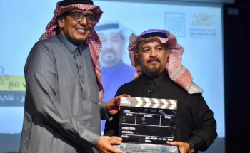 الفنان (علي السبع) يتوهج حضورا بثقافة وفنون الاحساء