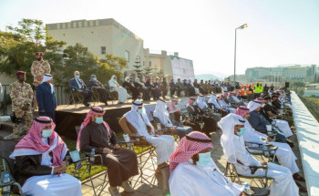أمير منطقة عسير يرعى التطبيق الميداني لمدني عسير على أعمال الإنقاذ ويكرم مواطنًا أنقذ طفلًا من الغرق بالمنطقة