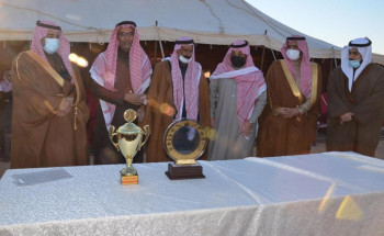 لجنة التنمية الإجتماعية بعرعر تنظم سباق للخيل