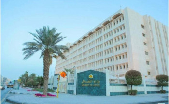 “العدل” توضح كيفية إفراغ صك الأرض الزراعية لعدة أشخاص