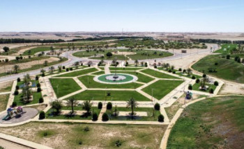 منتزه اللهابه واحة خضراء تتوسط صحراء الصمان تتميز بالعديد من الخدمات ويقصده الزوار للاستمتاع بجمال